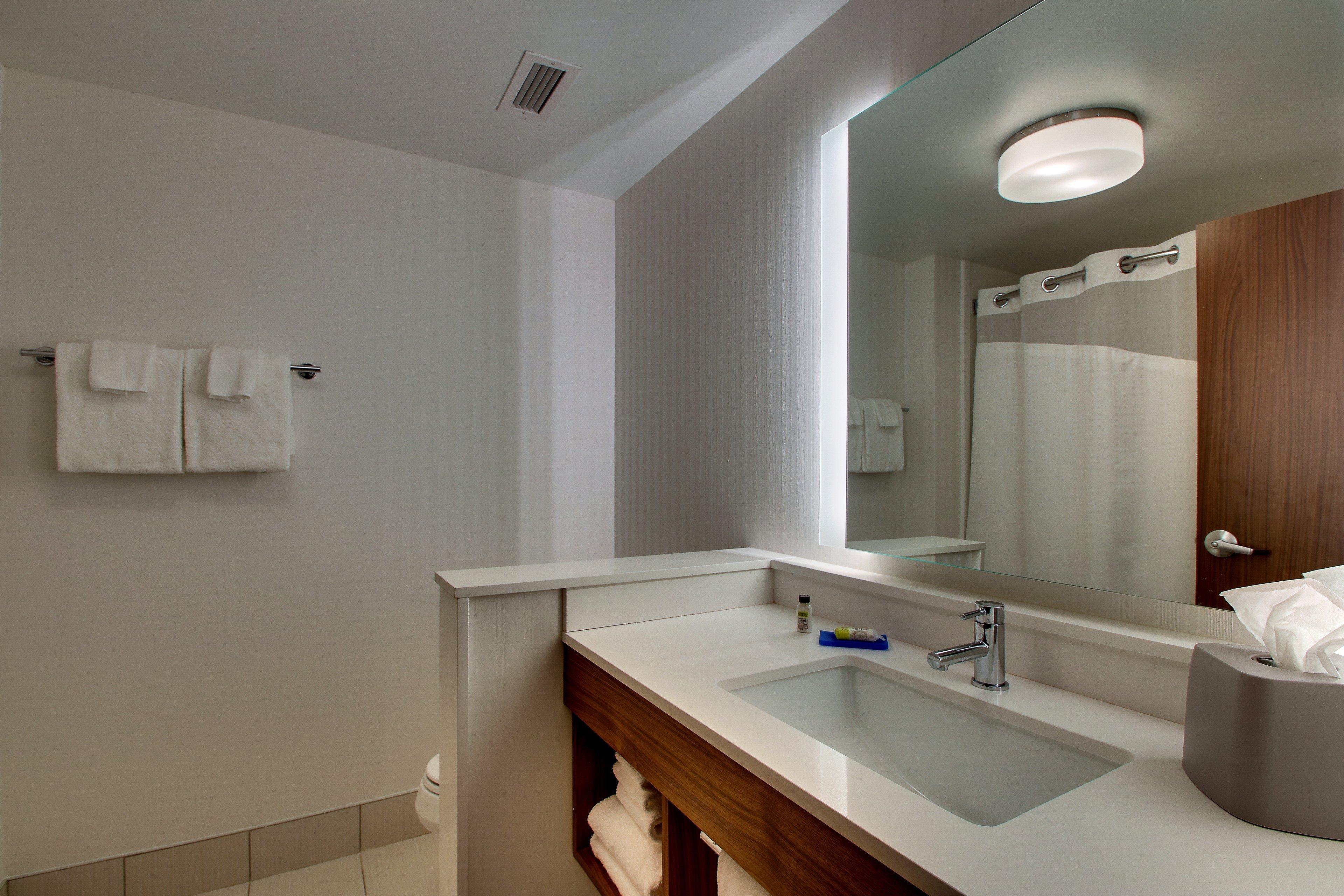 Holiday Inn Express & Suites Findlay North By Ihg Bagian luar foto
